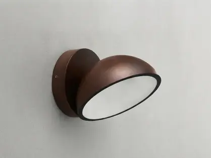 צמוד קיר אנדריאה 21W